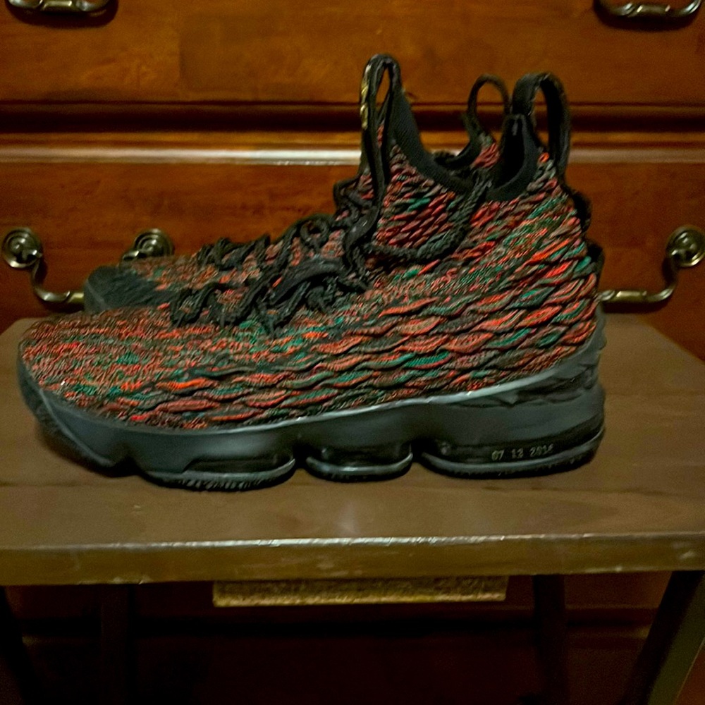 Lebron 15 BHM size 8.5
